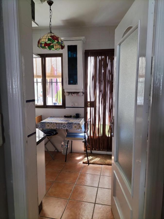Casa En Zuheros 4 A 5 Personas Экстерьер фото