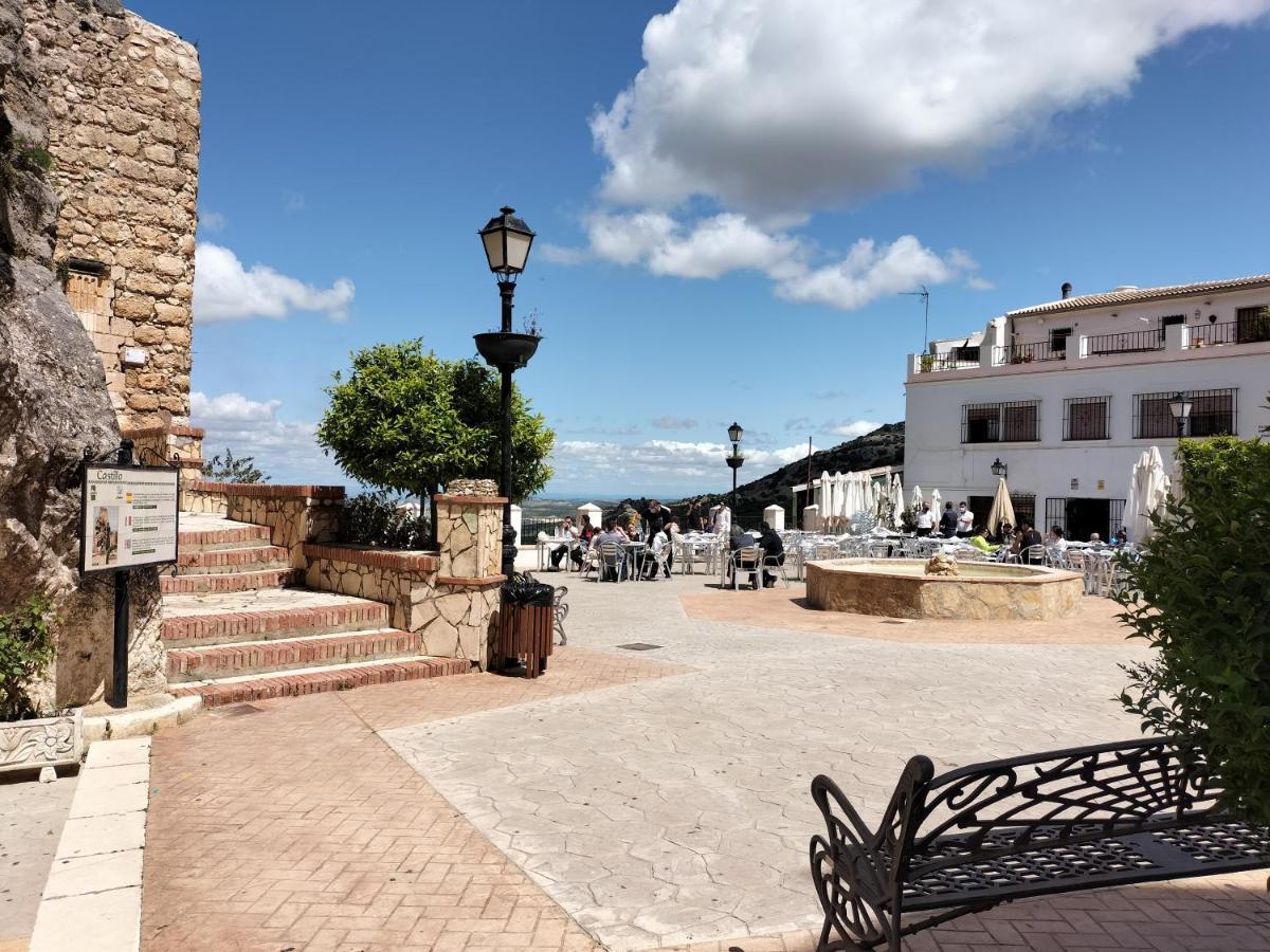 Casa En Zuheros 4 A 5 Personas Экстерьер фото